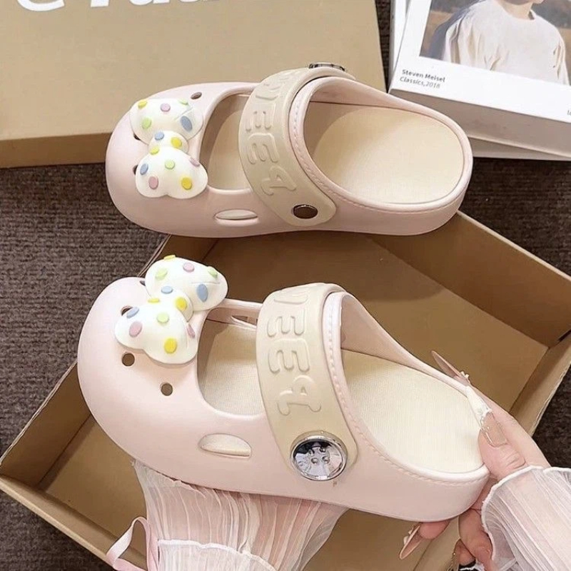 Street Fashion Girl - 2026 New Cute Cartoon Slippers For