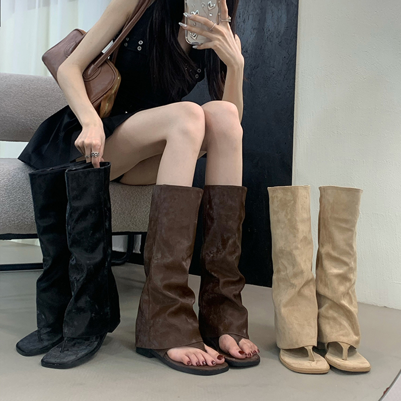 Street Fashion In Korea - Hollow Out Women's Boots Velvet Cuff