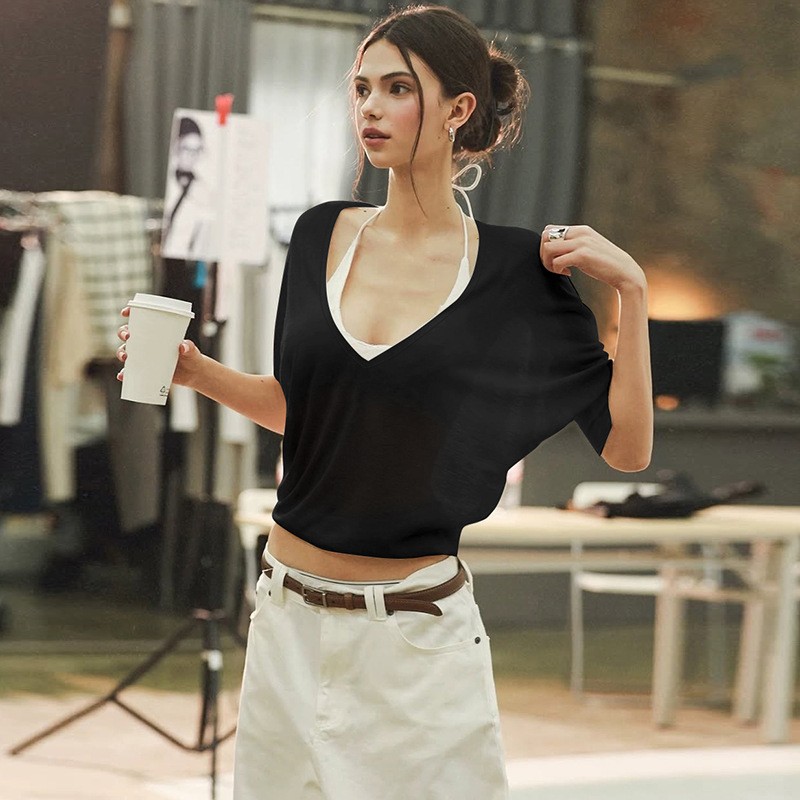 Pink Blouse Loose Fit V Neck S - Fashion Streetwear review and price